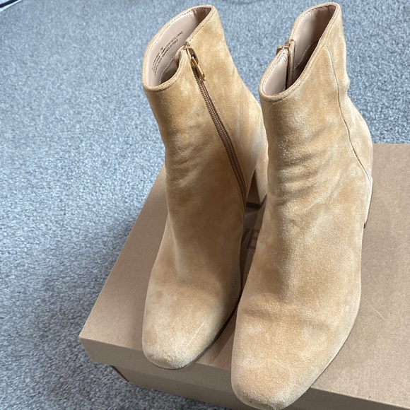 Steve Madden Suede Boots - Picture 7 of 10